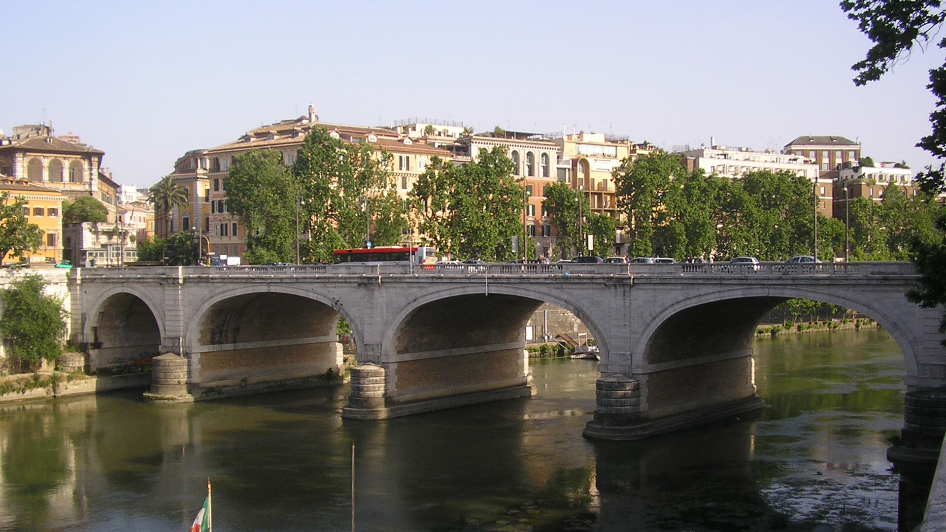 Ponte Cavour