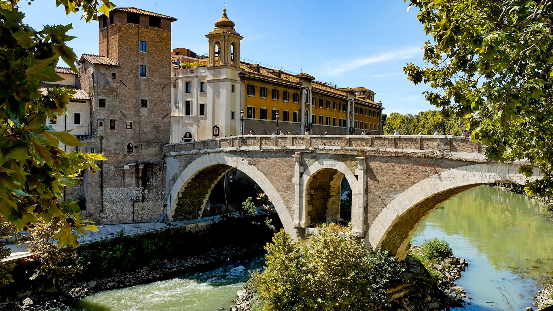Ponte Fabricio