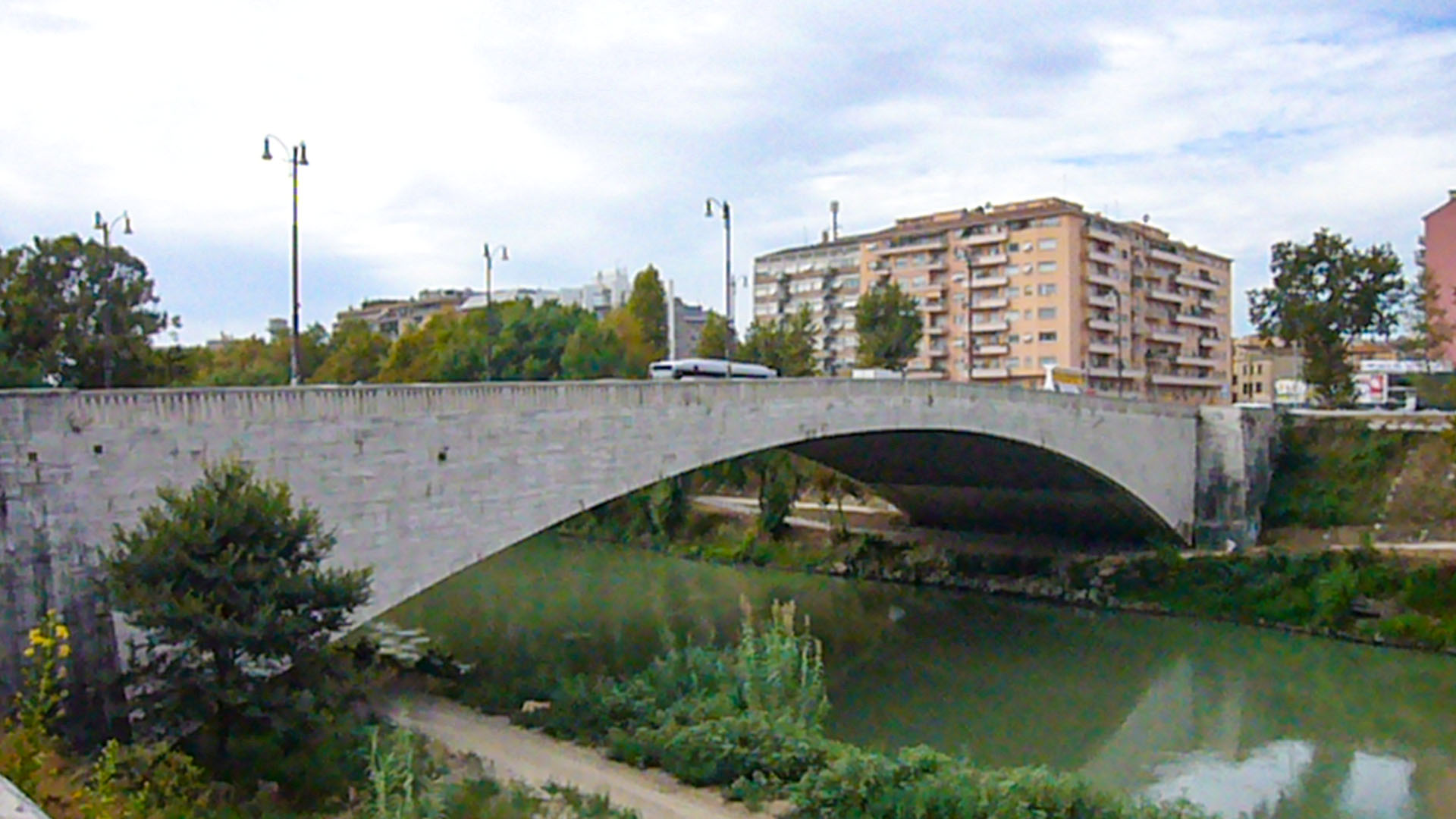 Ponte Testaccio